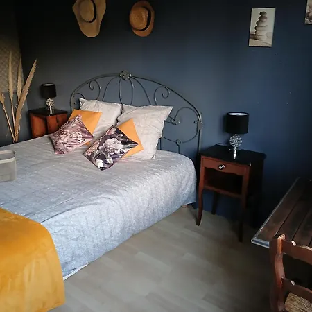 Domaine Des Ifs Bed & Breakfast 3*